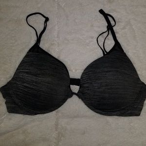 Victoria's Secret NWOT padded plunge Bra